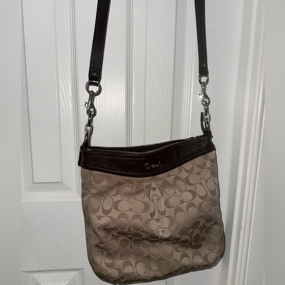 Ashley Signature vintage coach ‼️SOLD‼️ - Picture 2 of 8
